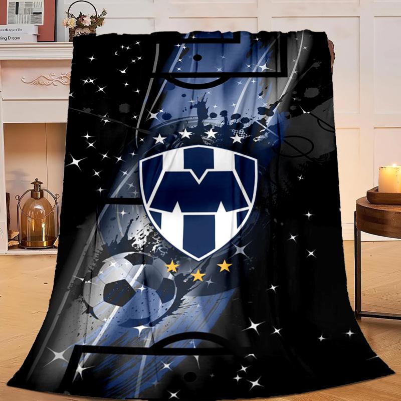 1PC Football Club Emblem Flannel Blanket Gift, Suitable for Both Men And Women, Soft Ideal for Beds And Sofa, Birthday Or Christmas Gift