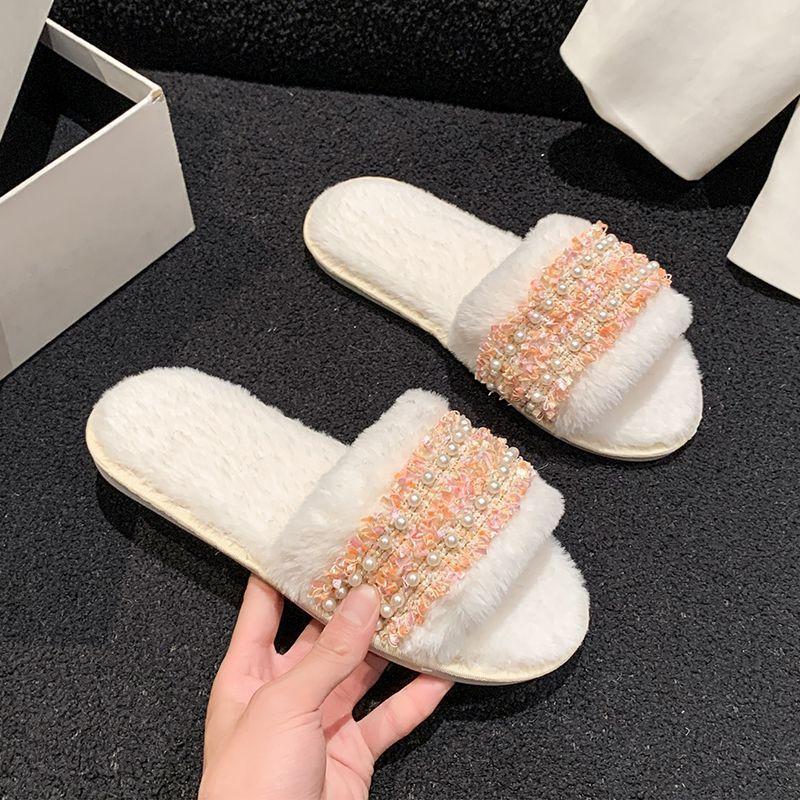 Casual fluffy slippers women's 2025 new autumn and winter Internet celebrity fashion versatile home flat bottom velvet one-word cotton slippers