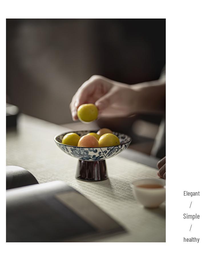 Фарфоровая тарелка для закусок на высокой ножке, сине-белая, для десертов и фруктов