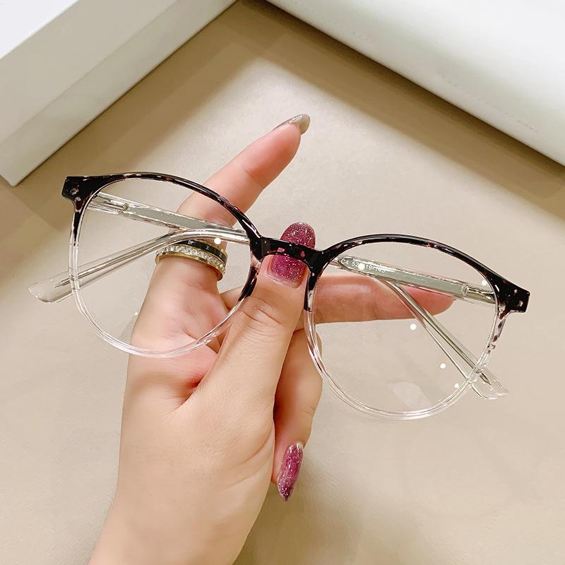 Clear Blue Light Glasses Female Hyperopia Prescription Computer Glasses Women Luxury Brand Round Fashion Eyeglass Readers