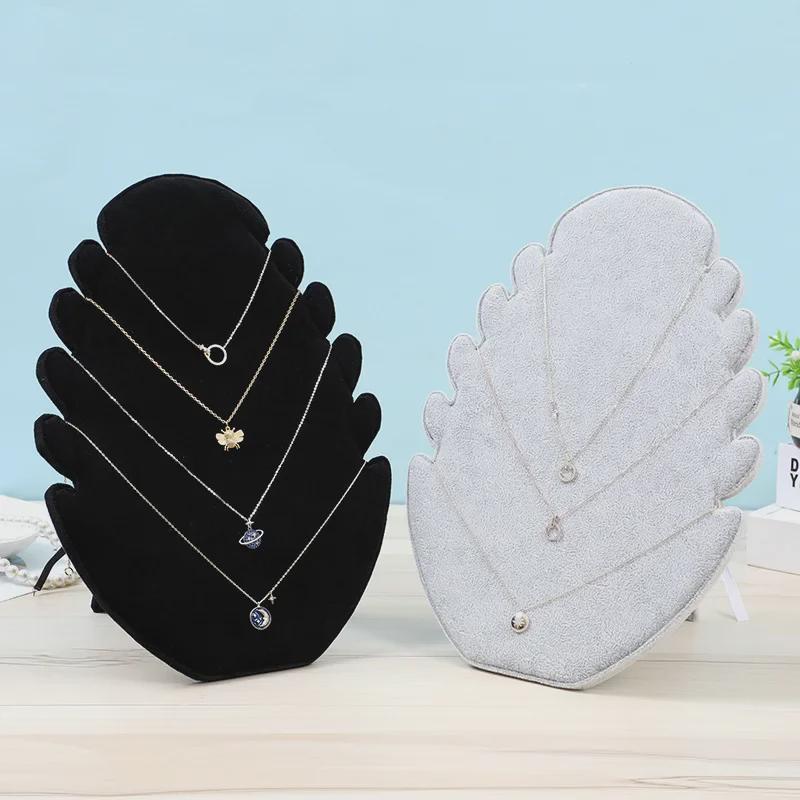 Фланелевая подставка для ювелирных изделий: Подставка для подвесок и серег «Пламя» для настольной фотографии.