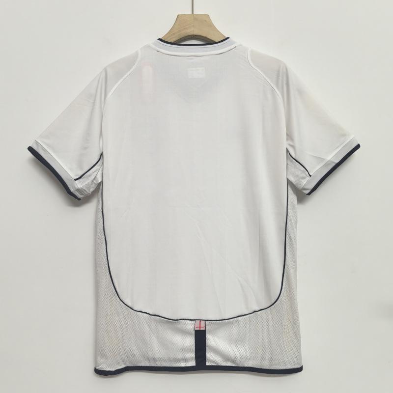 Retro jerseys: Santos, Neymardini, England, Beckham, Gerard Lampard, AC Kaká jersey