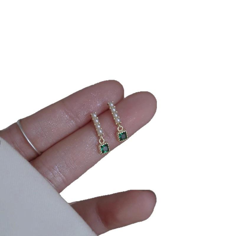 Серьги из стерлингового серебра 925 пробы с мини-жемчугом и изумрудами: Японский корейский стиль, легкая роскошь, модный дизайн с подвесками для женщин