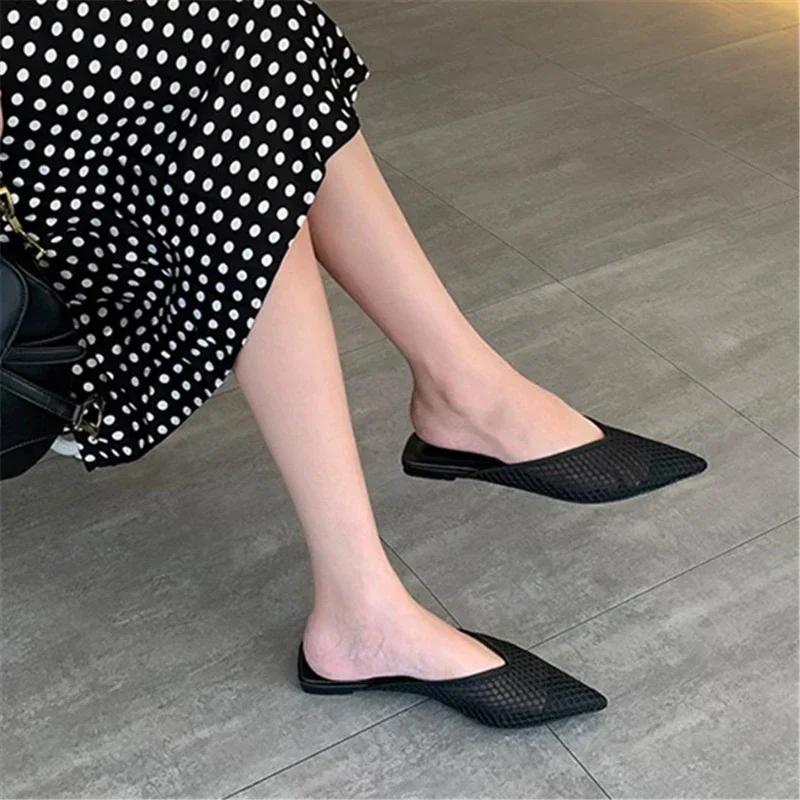 Fashion Women's Pointed Toe Slippers 2025 Summer Designer Mesh Beach Flat Shoes Slides Outside Mules Gladiator Sandals Zapatos De Mujer