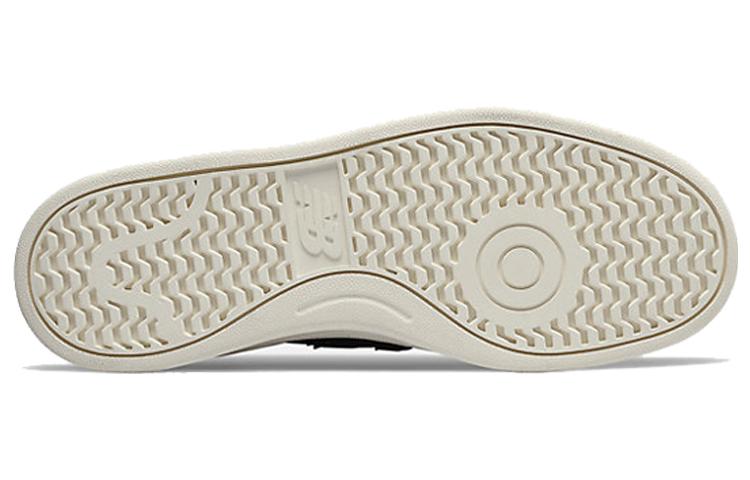 New Balance Женская модель 300 серии 'Черная' WRT300E2