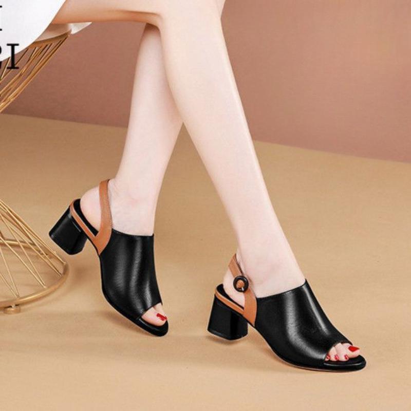 Модные пряжки Открытый носок Толстый каблук Лето 2024 Массивные для офисной работы Женская обувь Обувь на среднем каблуке Блочные сандалии Женщины Ф