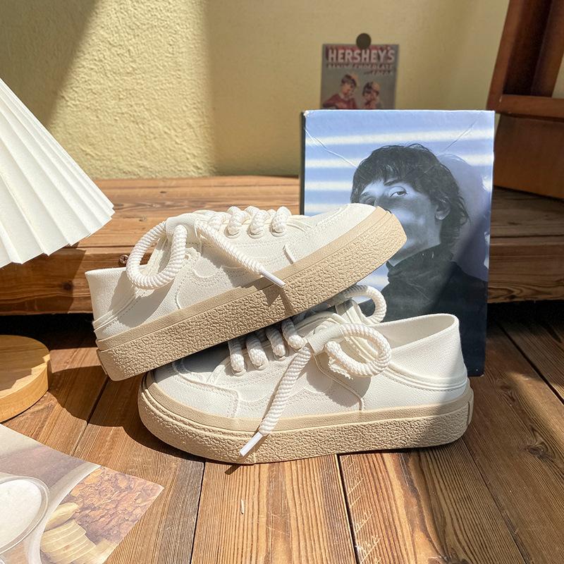 Casual Women's Canvas Shoes Breathable Flat Bottom Comfortable 2024 New Fashion Simple All-match Little White Shoes Summertime