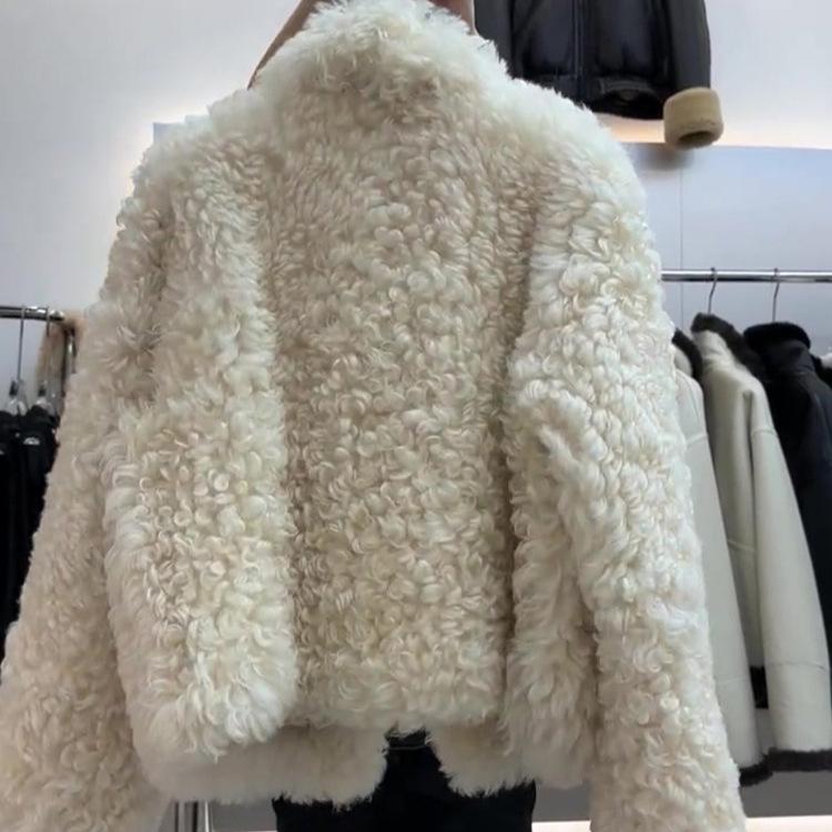 Женское шерстяное пальто из овчины с лацканами в стиле знаменитостей, осень/зима 2024 года - мягкий белый