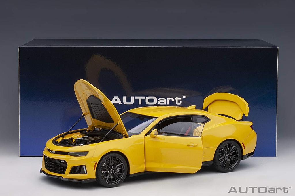 AUTOart Chevrolet Camaro ZL1 2017 Желтый Готовый продукт 71205 1/18