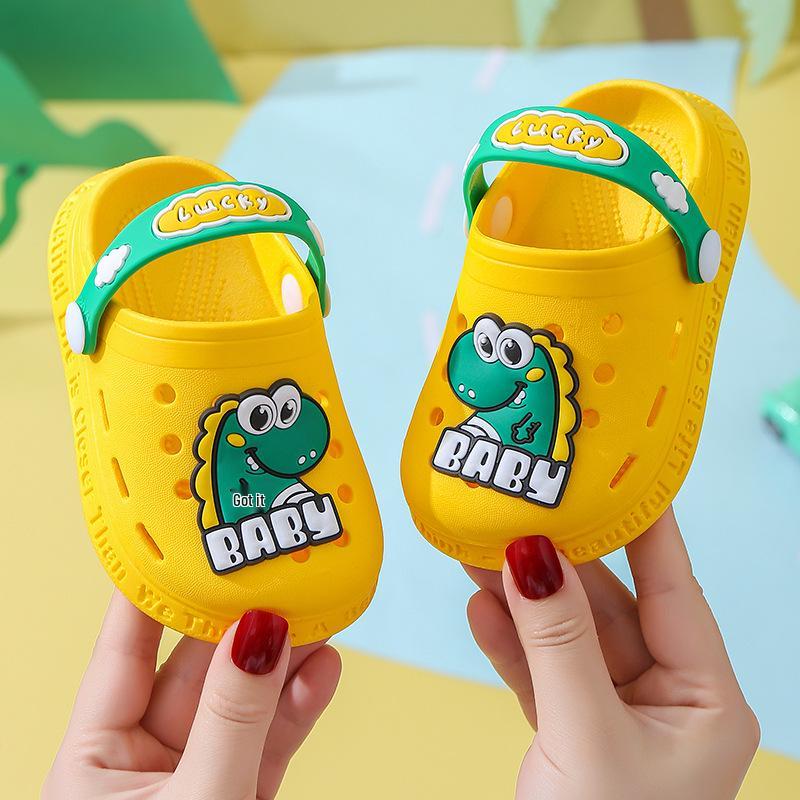 Kids' Cartoon Astronaut Closed-Toe Summer Sandals – Non-Slip, Soft Sole Clogs for Boys & Girls