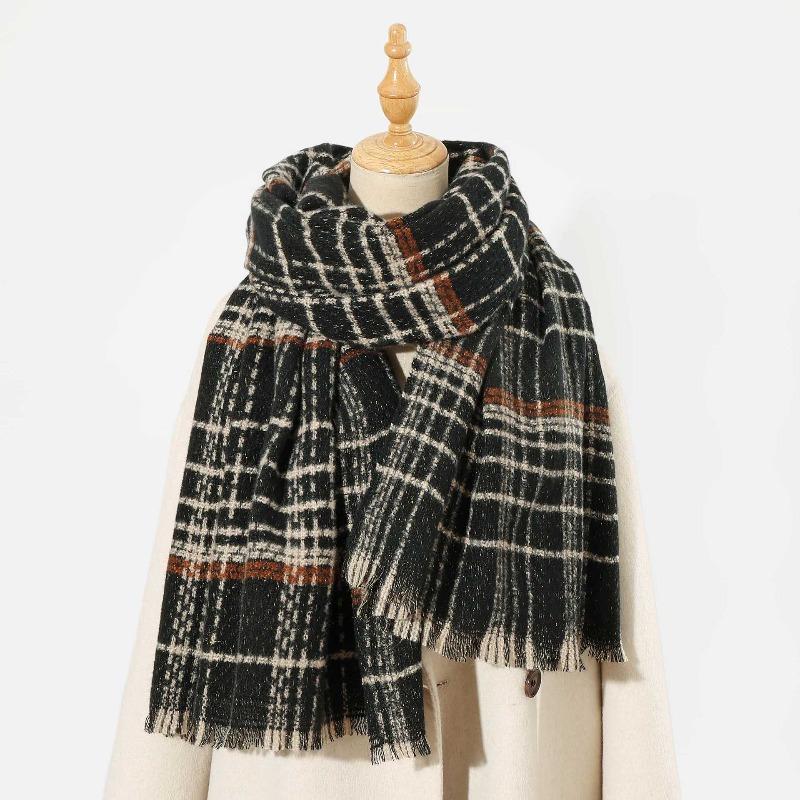 Christmas New Gold Silk Red Plaid Scarf Autumn and Winter Atmosphere Premium Warm Shawl Scarf