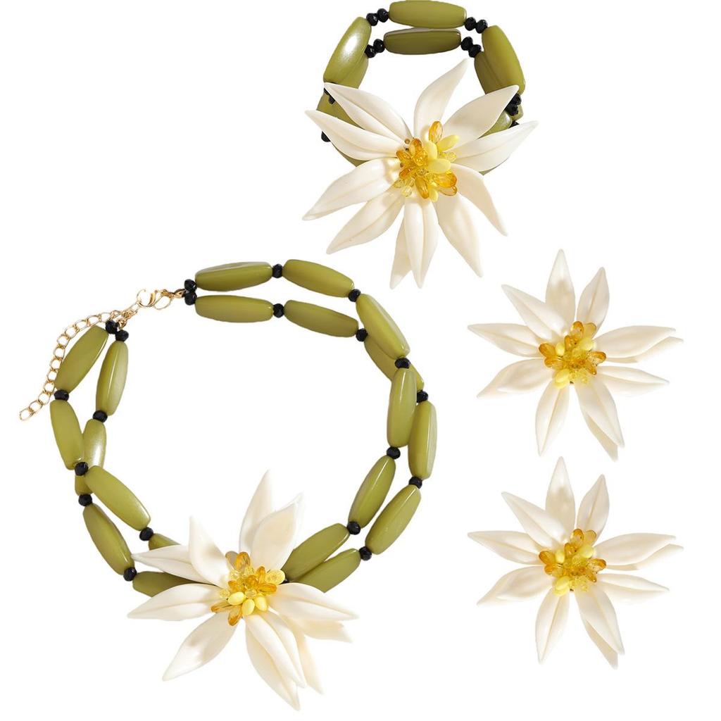 Европейские и американские серьги-гвоздики с белыми цветами и двухслойный чокер-ожерелье