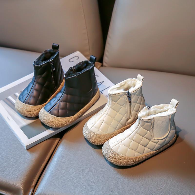 Новые зимние плюшевые зимние сапоги и толстые противоскользящие детские хлопковые сапоги