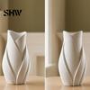 Contemporary Photography Props Leaf Shaped Art Vase, 3D Printed Matte Twisted Floral Modern Sculpture Unique Bionic Design Decorative Flower
