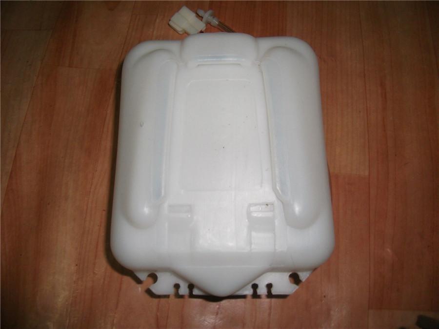 Universal 12V Metal White Car 2 Pin Windshield Washer Reservoir Pump Bottle Tank Kit Jet Switch Clean Tool For Classic Cars