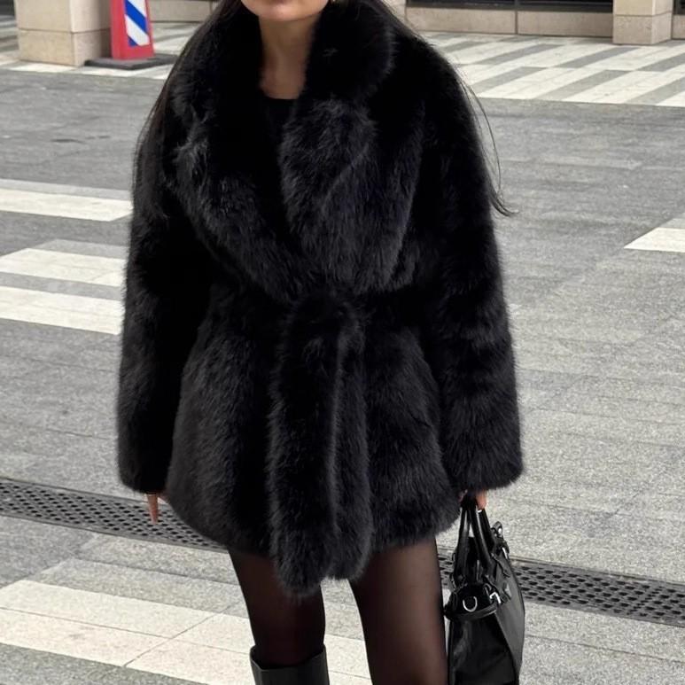 Europe, America, autumn and winter new environmentally friendly fur coat fox fur jacket belt medium and long street coat