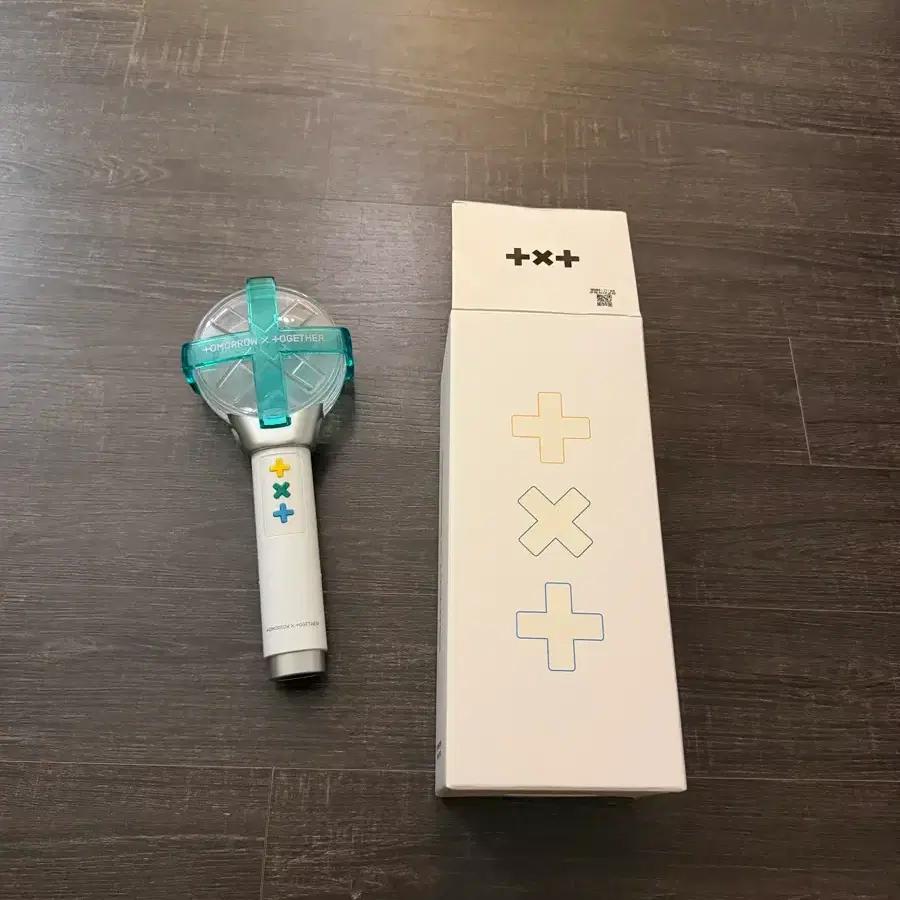 TOMORROW X TOGETHER Moabong TXT light stick