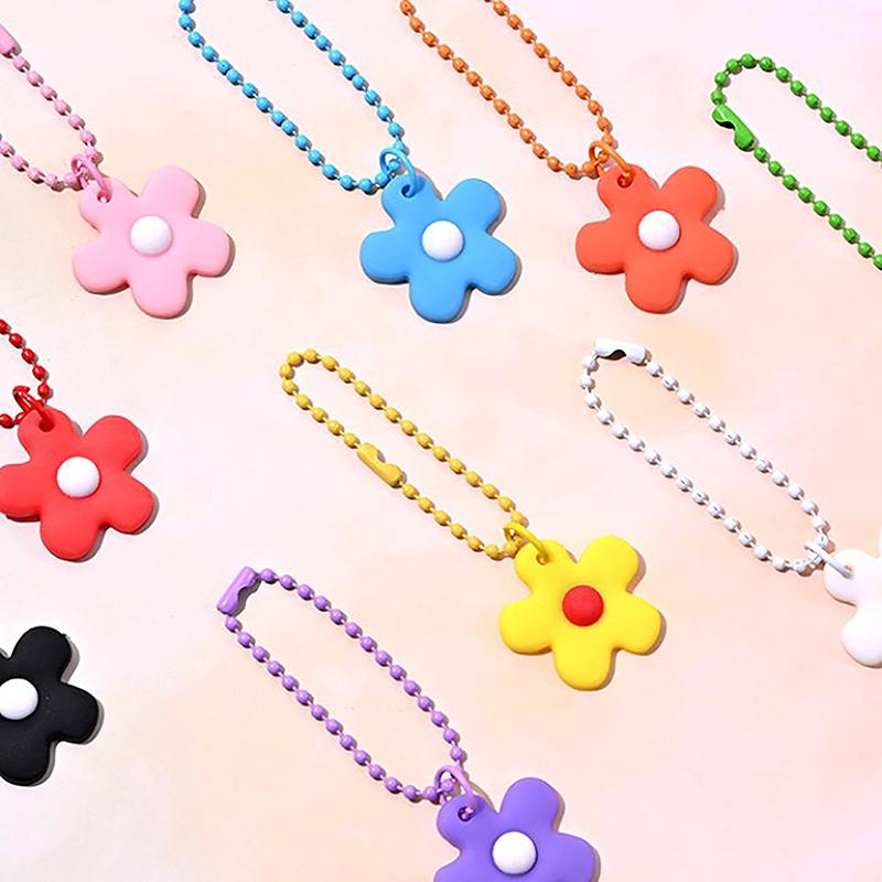 Брелок для ключей с маленькими цветными цветами, кулон для ключей в розовом цвете, подвеска для сумки для женщин, цепочка в корейском стиле, мультяшные брелки