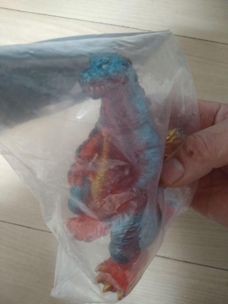 [Б/У] Серия среднего размера CCP №. 5 Годзилла Ретро Красный Прозрачный Вер.