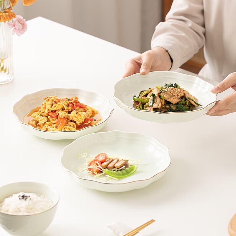 Susu Handmade Celadon Plum Blossom Dinner Plates (Set of 4)