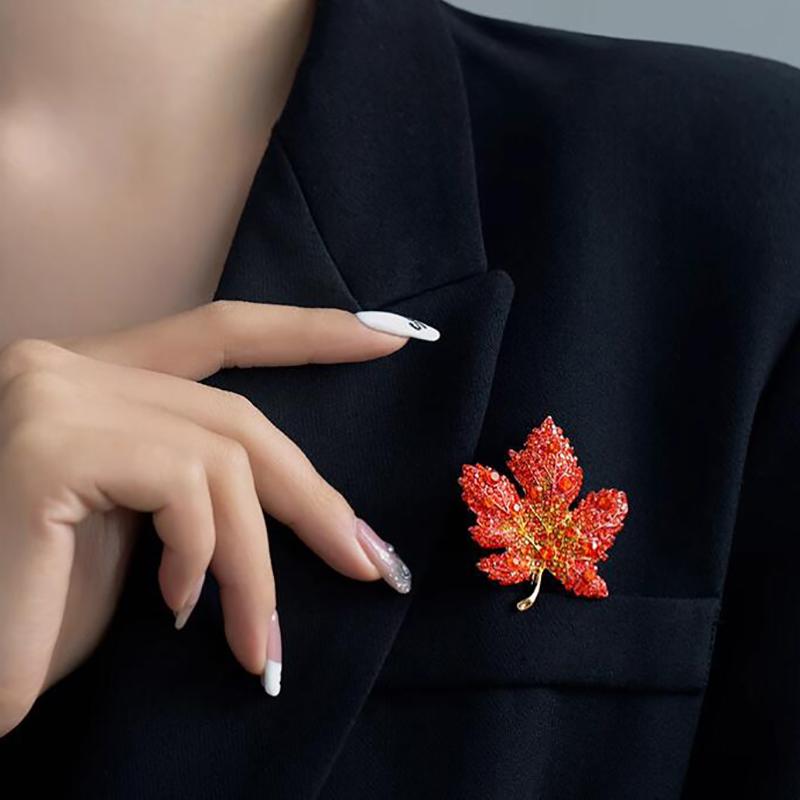 Броши в виде кленового листа для женщин и мужчин, элегантный корсаж, значок на праздничную вечеринку, одежда, ювелирные изделия, аксессуары