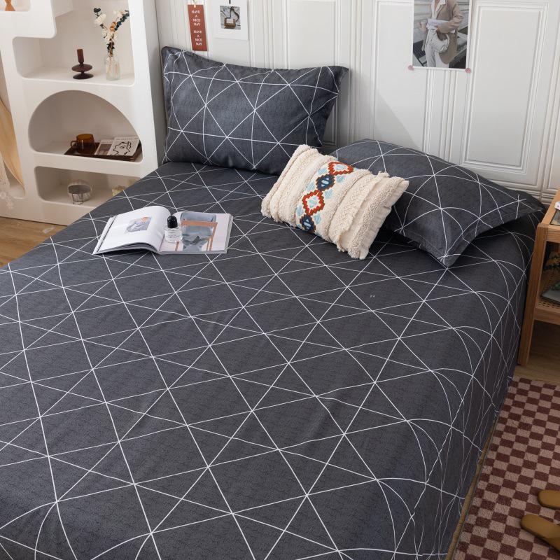 Three-Piece Winter Bed Set: 1.5m Washed Cotton Quilt, Pillowcase, Cover