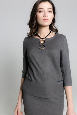 Прямая блуза из ткани гусиная лапка