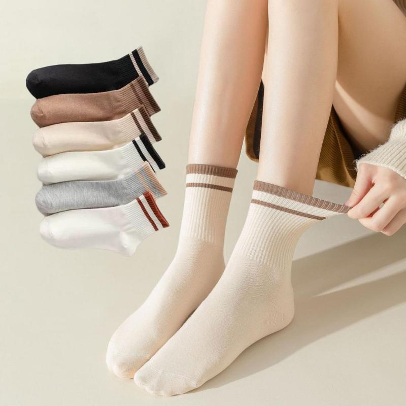 Spring and Autumn Japanese Striped Men's Mid-calf Socks Sports Sweat and Anti-odour Long Socks