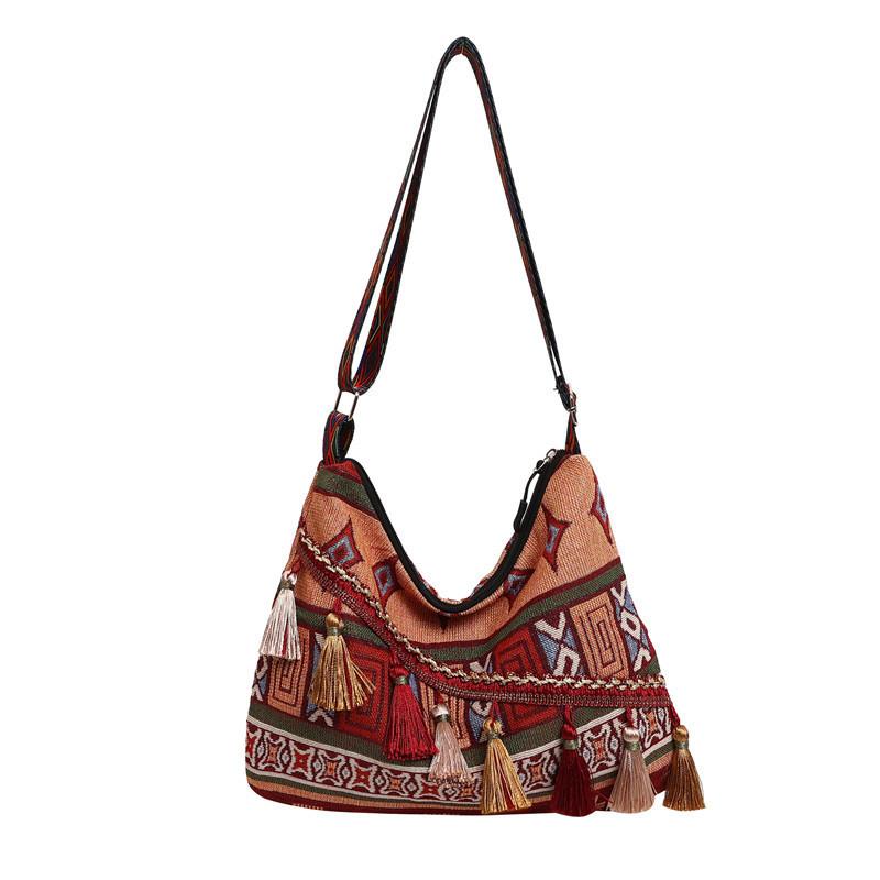 Style Ladies Shoulder Bag With Fringes And Chain For Casual Day Use