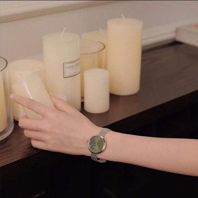 CALVIN KLEIN / Fashion Series Watch Quartz Movement Steel Strap 30.5mm Green Dial Women's Watch Daylight Small Green Watch Sunburst Dial 25200185-gj