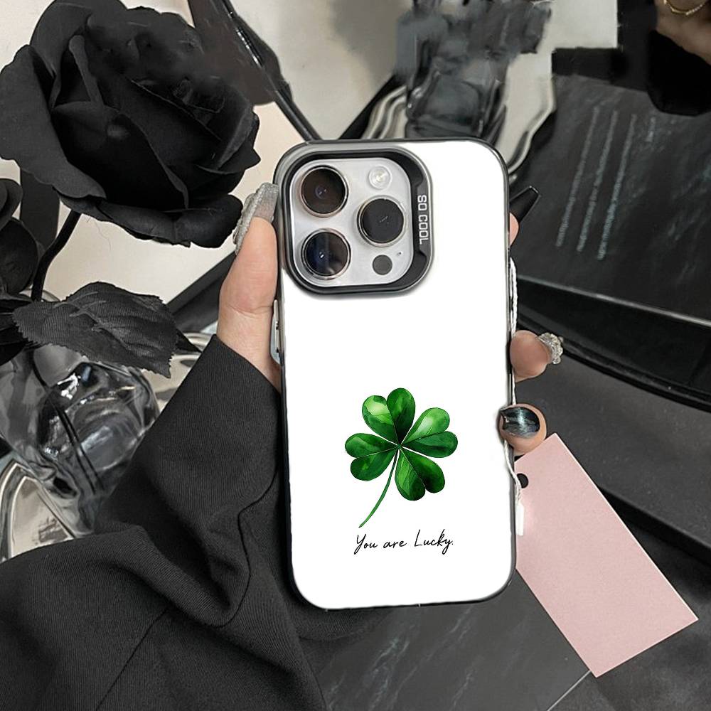 Чехол для телефона «Счастливый четырехлистник» для iPhone 17,16,15,14,13,12, Pro MAX Черный Матовый Ударопрочный Чехол