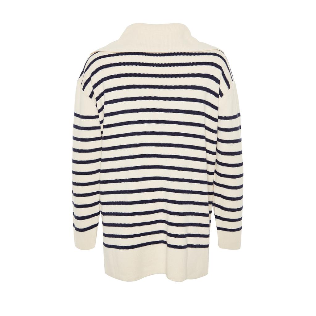 Темно-синий удобный вязаный свитер в полоску Tctaw24ak00172