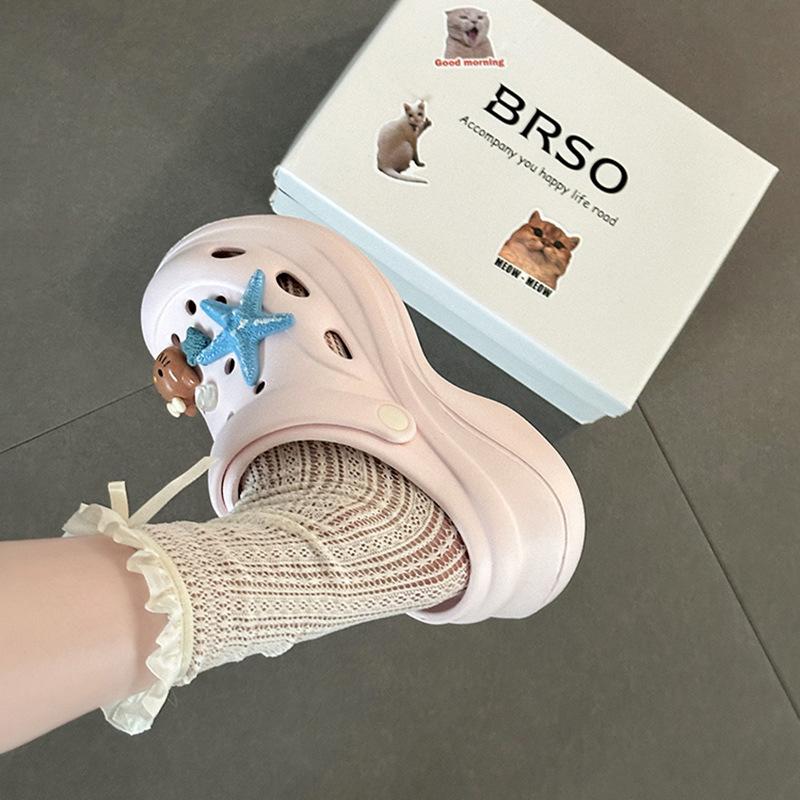 Тапочки женские модные универсальные повседневные милые летние новые пляжные туфли крутые тапочки обувь с отверстиями