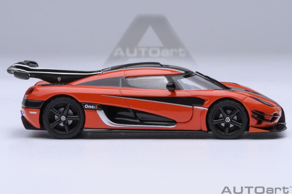 AUTOart Koenigsegg Finished Product 20044 1/64 One1 (Orange/Carbon Black/Silver)