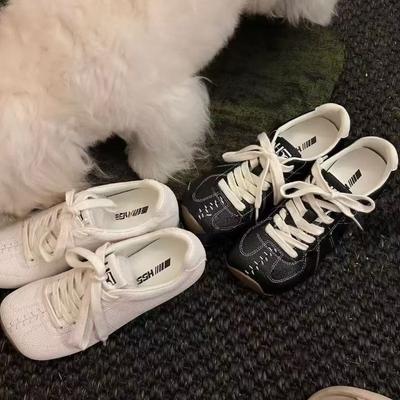 Модная универсальная новая обувь с квадратным носком, маленькая белая обувь, весенне-осенняя женская обувь, модные плоские кроссовки