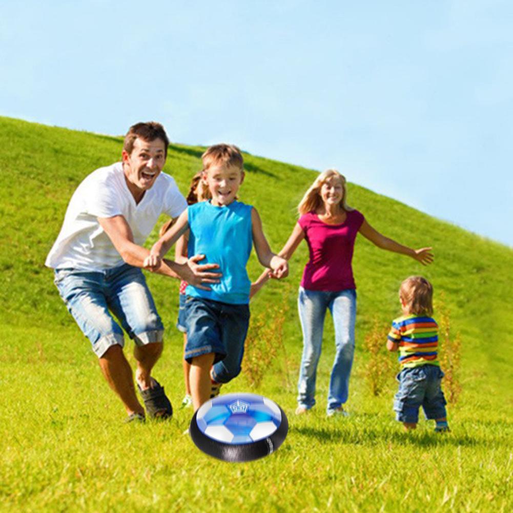 Аэрофутбольный мяч на воздушной подушке со светодиодной подсветкой и пенопластовым бампером для игр в помещении и на улице. Парящий аэрофутбольный мяч для мальчиков и девочек