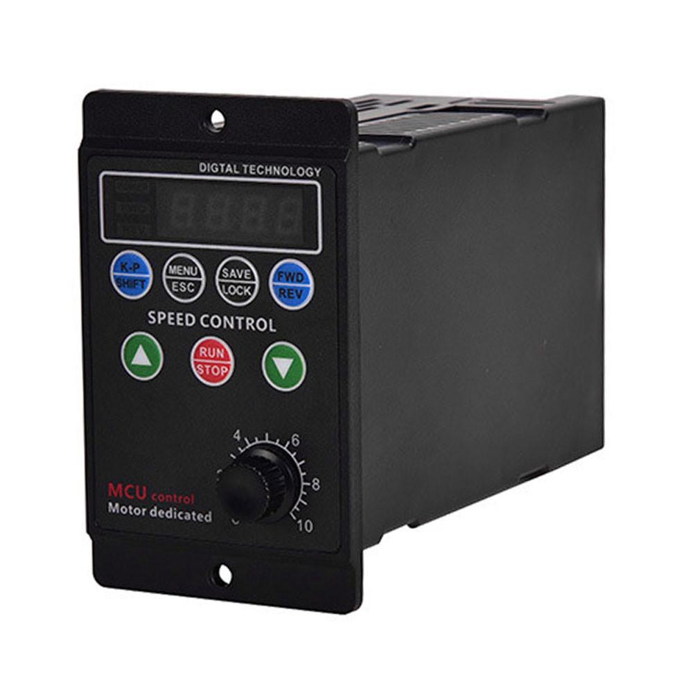 Single-phase Input Three-phase Output Motor Driver Frequency Converter with Four-digit Digital Tube Display 220V 100 * 61*143mm