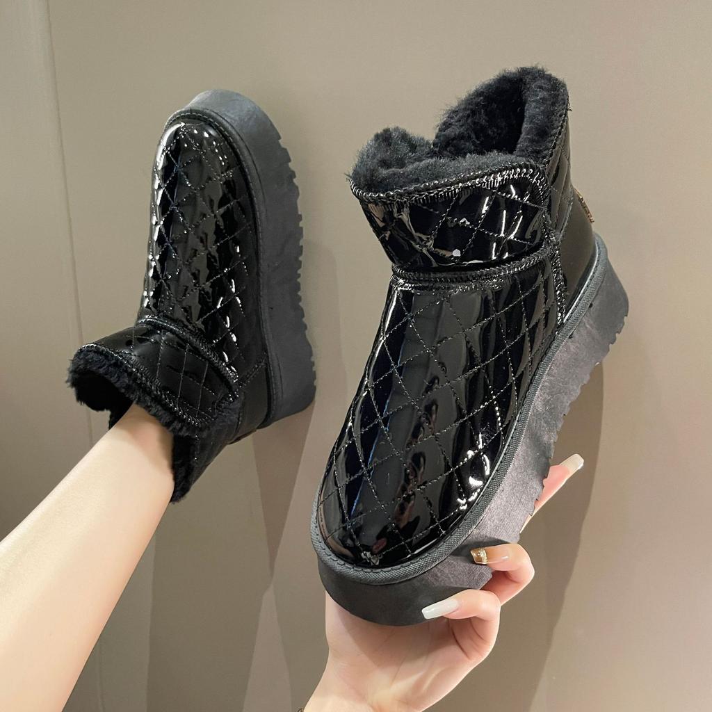 Модные блестящие женские плюшевые зимние ботинки. Повседневные и универсальные женские ботинки. Простые короткие сапоги.