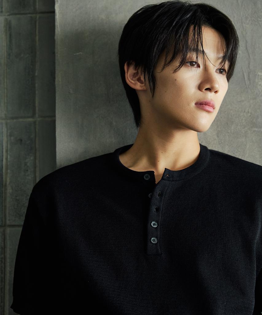 NODU Plain Henley Neck Short Sleeve Knit [Black]