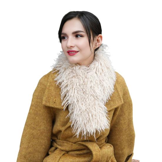 Plush Scarf with Magnetic Design Solid Color Women Thickened Warm Scarf Coat Accessory Daily Commuting Wear