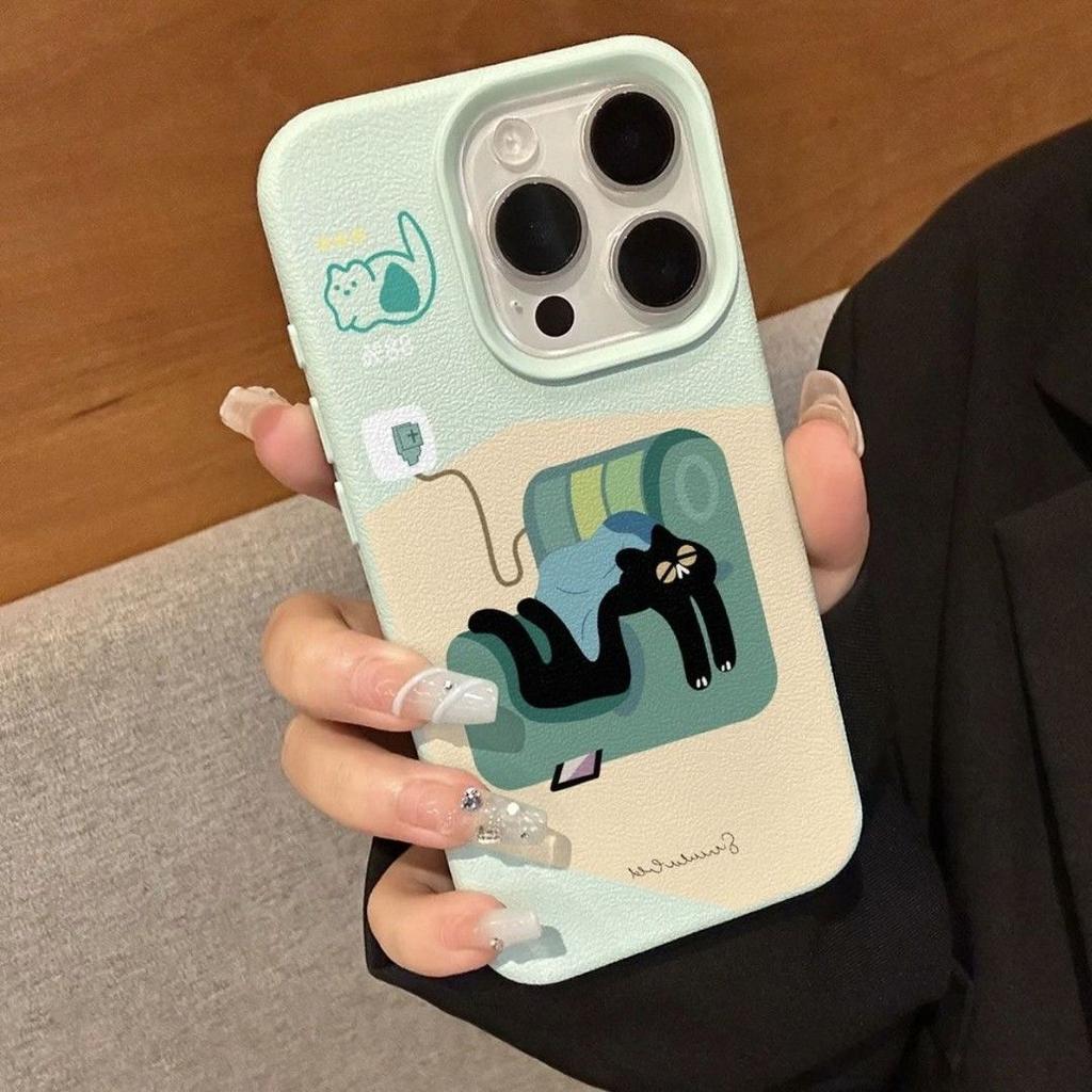 Little Black Cat Suitable for IPhone16promax Apple 15 Mobile Phone Case Cute 14/13/12 Creative Personality