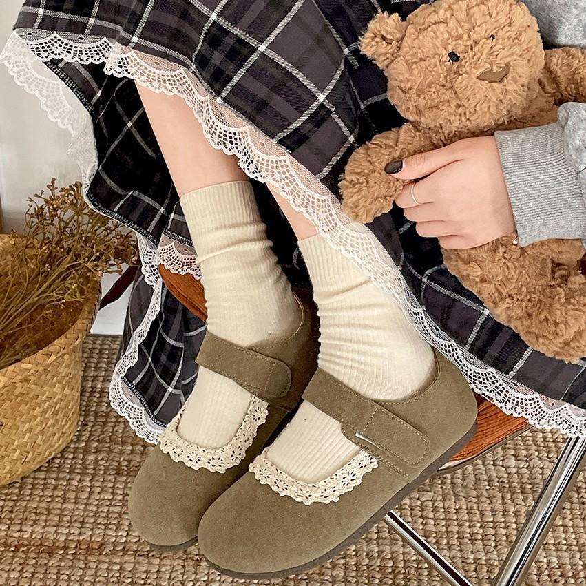 Туфли Мэри Джейн с круглым носком, французская плоская подошва, женские, новинка 2025 года, с юбкой в стиле ретро, универсальные, с легким носом, с мягкой подошвой, одинарные туфли