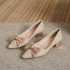 Модные женские летние туфли с острым носком и толстым каблуком 2025 Новые туфли-лодочки с бантом и стразами, большого размера, на низком каблуке