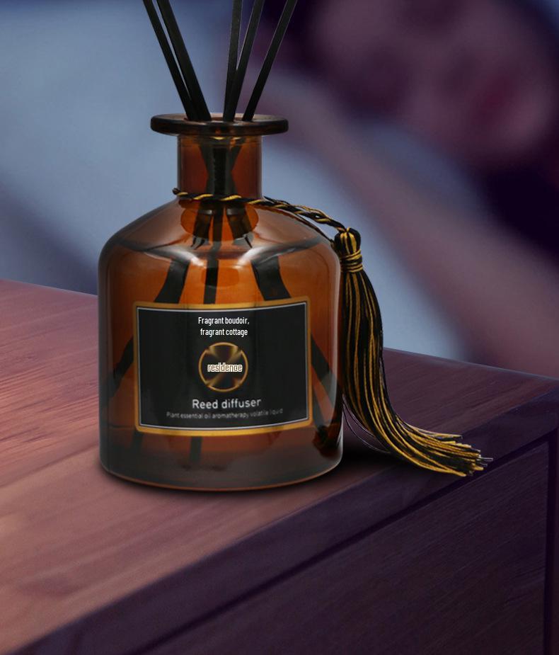 200ml Large Capacity Indoor Aroma Diffuser: Long-Lasting Fragrance Air Freshener for Room, Bathroom, Toilet, Wardrobe & Car