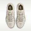 Nike P-6000 Светлая кость Средний оливковый Резина