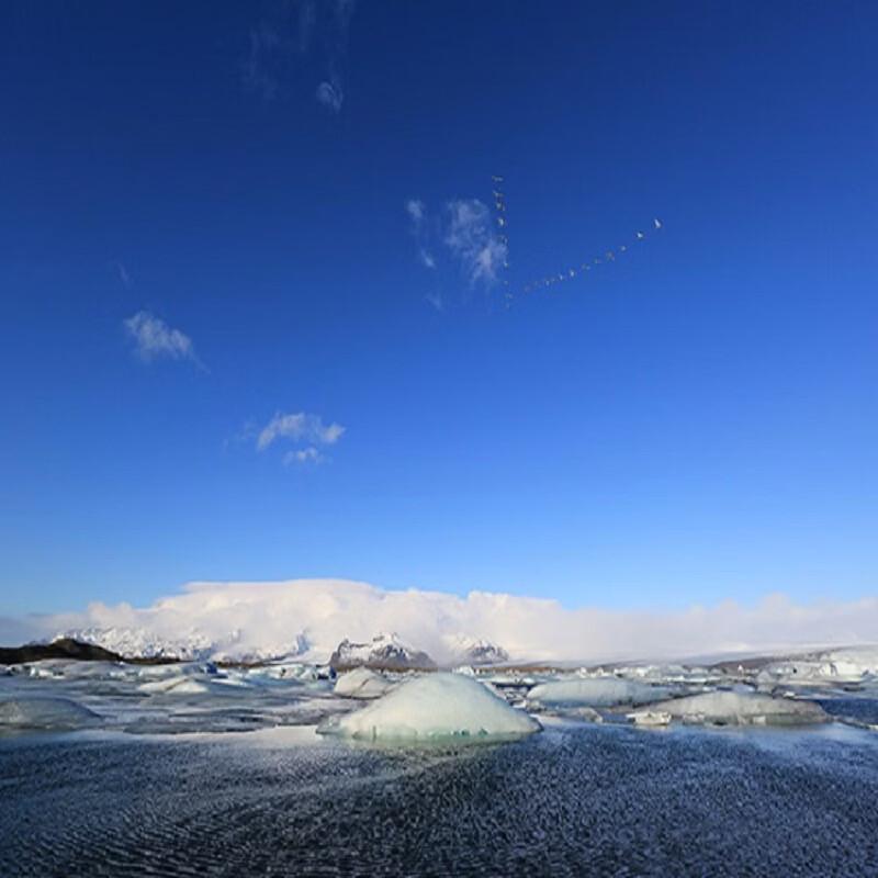 Canon EF 16-35mm f/2.8L III USM Full-Frame Wide-Angle Zoom Lens