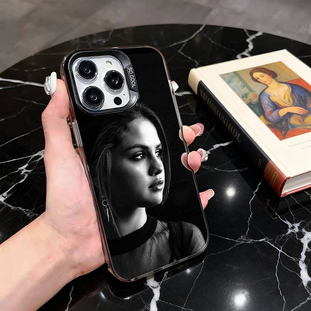 S-Selena Sweet G-Gomez-SG Чехол для телефона для iPhone 17,16,15,14,13,12,11 Plus,Pro Max,XS, Цветной Серебристый Черный Чехол