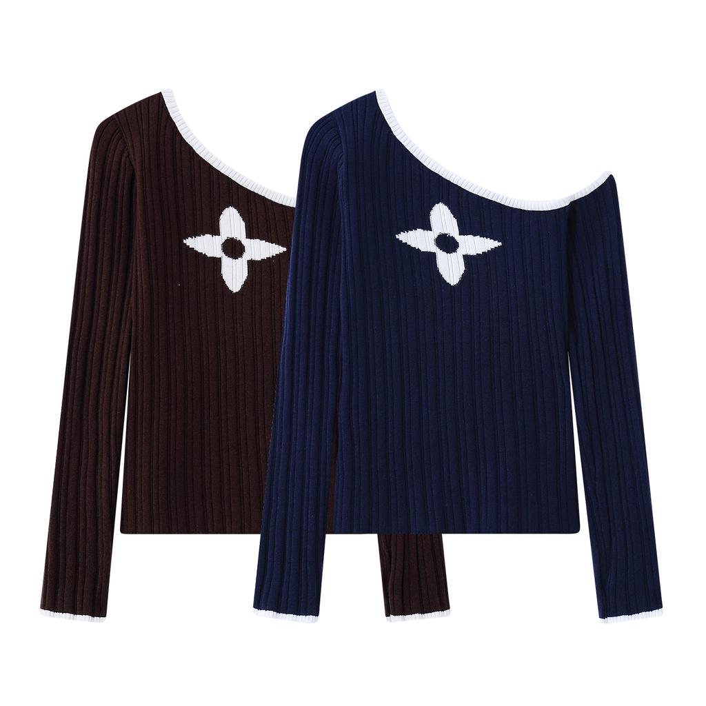 Autumn and Winter Retro Hot Girl Off-the-shoulder, Off-the-shoulder Sweater, Long-sleeved, Unique Design, Knitted Base Layer for Women