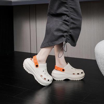 Женские летние сандалии на толстой подошве: Модная модель с закрытым носком, увеличивающая рост, и мягкой, дышащей, нескользящей подошвой, идеально подходящая для пляжа.