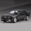 1:24 M3 Доска для рисования Сплав Миниатюрный Масштаб Автомобиль Литье под давлением Металл Масштабная Модель Автомобиля ЗвукСвет Детская Игрушка Подарки Коллекция Транспортные Средства